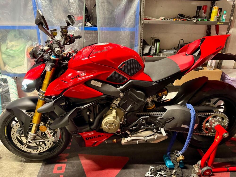 Ducati Streetfighter V4 S (2023 - 24)