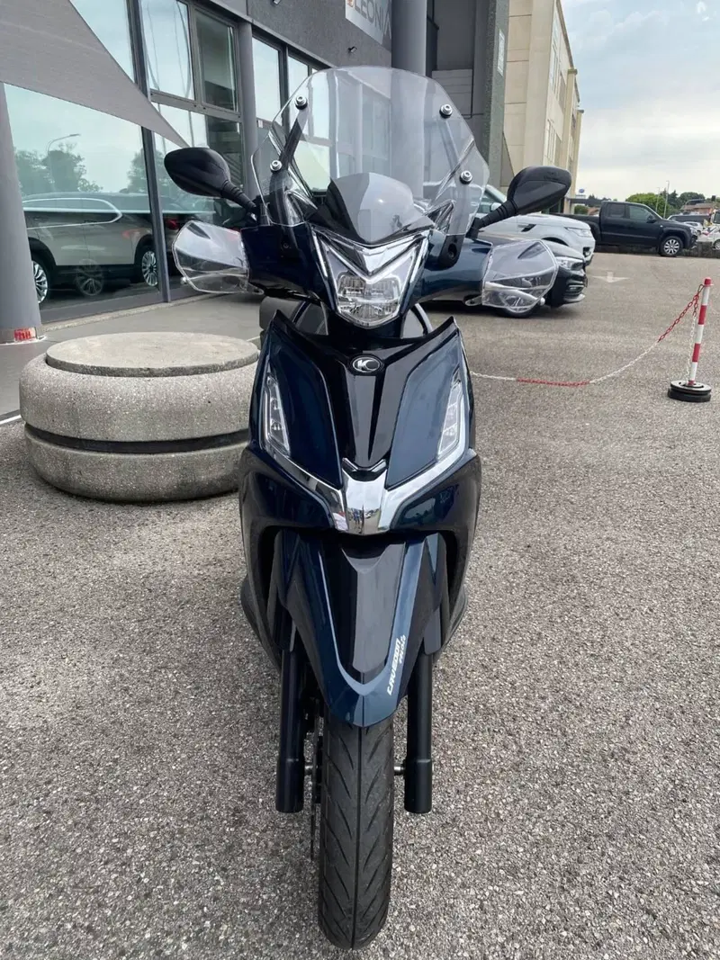 Kymco Agility 300i (2021 - 25) (3)