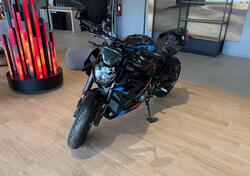 Bmw M 1000 R (2025) nuova