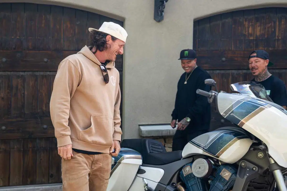 La nuova Indian Chieftain PowerPlus per la star del country Tyler Hubbard firmata Forever Rad (7)