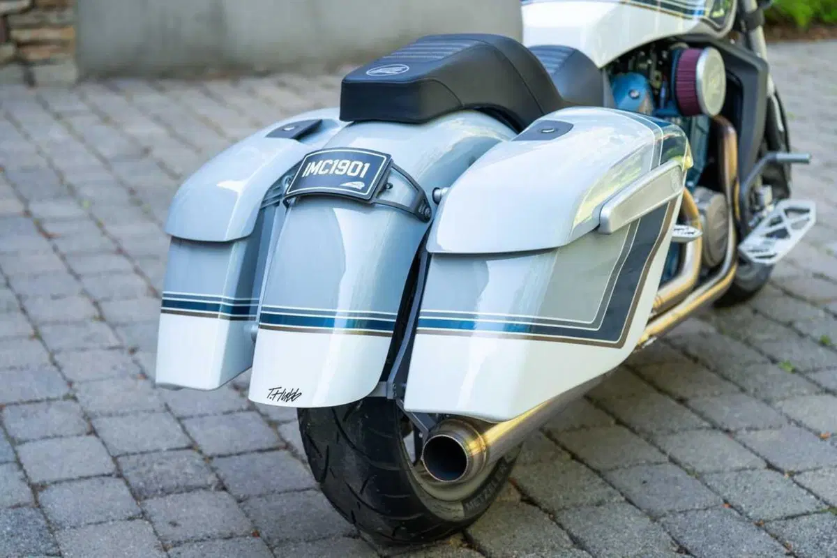 La nuova Indian Chieftain PowerPlus per la star del country Tyler Hubbard firmata Forever Rad (11)