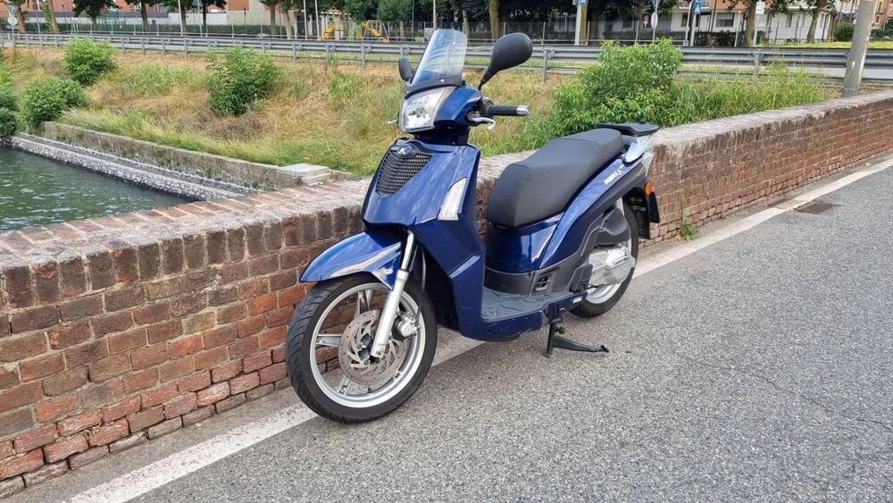Kymco People 200 S (2005 - 06) (2)