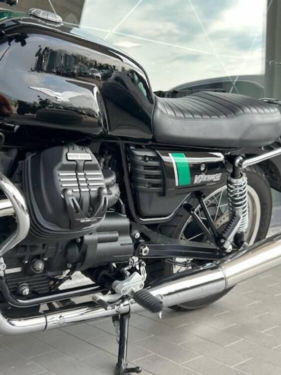 Moto Guzzi V7 III Special (2017 - 20) (5)