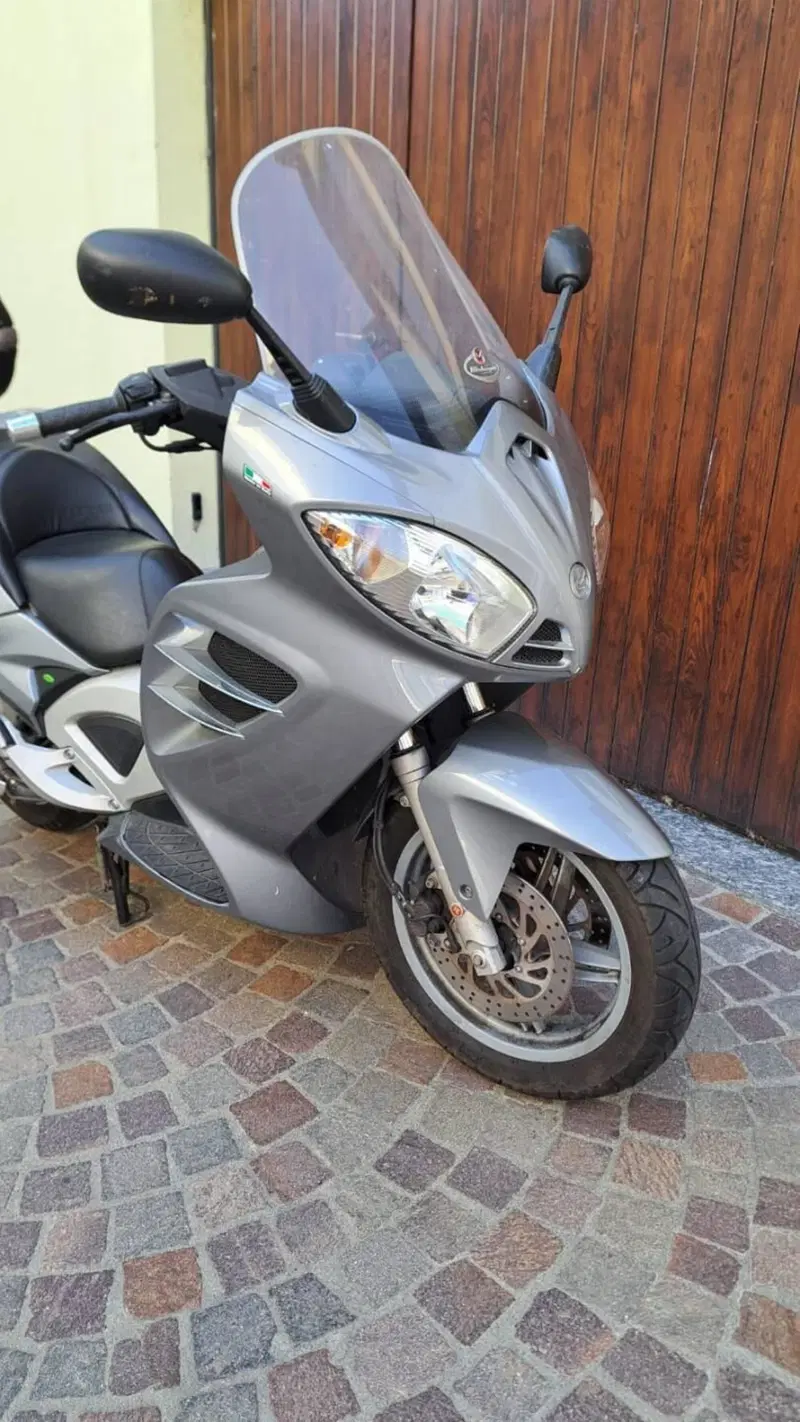 Malaguti SpiderMax 500 RS (2008 - 11) (6)