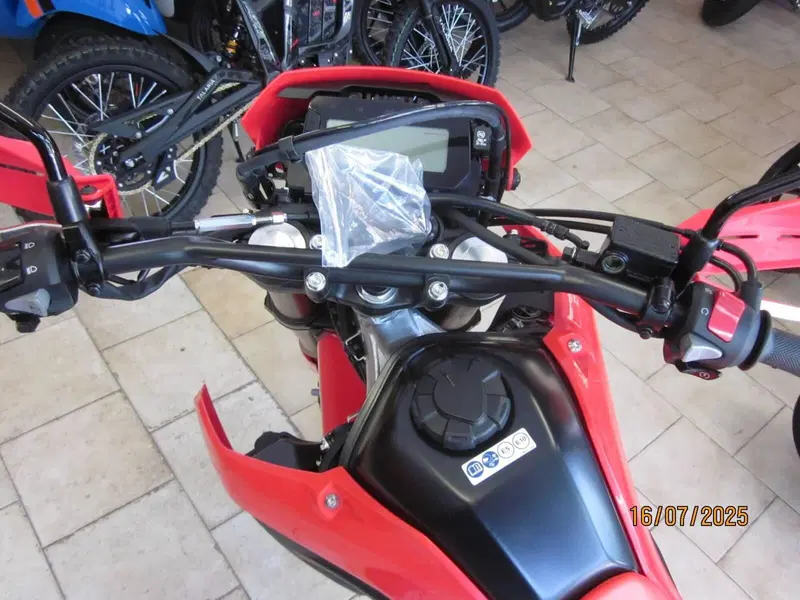 Honda CRF 300L (2025 - 26) (5)