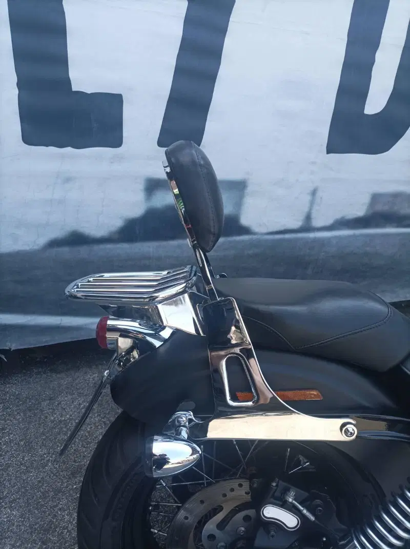 Harley-Davidson 1584 Street Bob (2008 - 15) - FXDB (3)