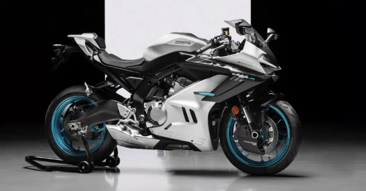 CFMOTO 675SR-R: la videoscheda tecnica: tutto quello che c'&egrave; da sapere [VIDEO]
