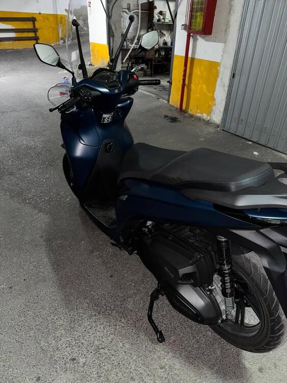 Honda SH 350 (2021 - 24) (4)