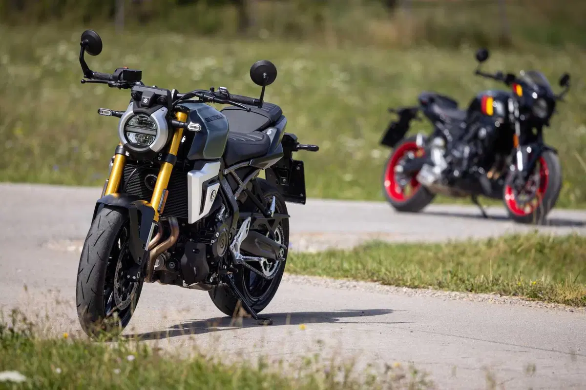 Suzuki GSX-8T - TT (10)