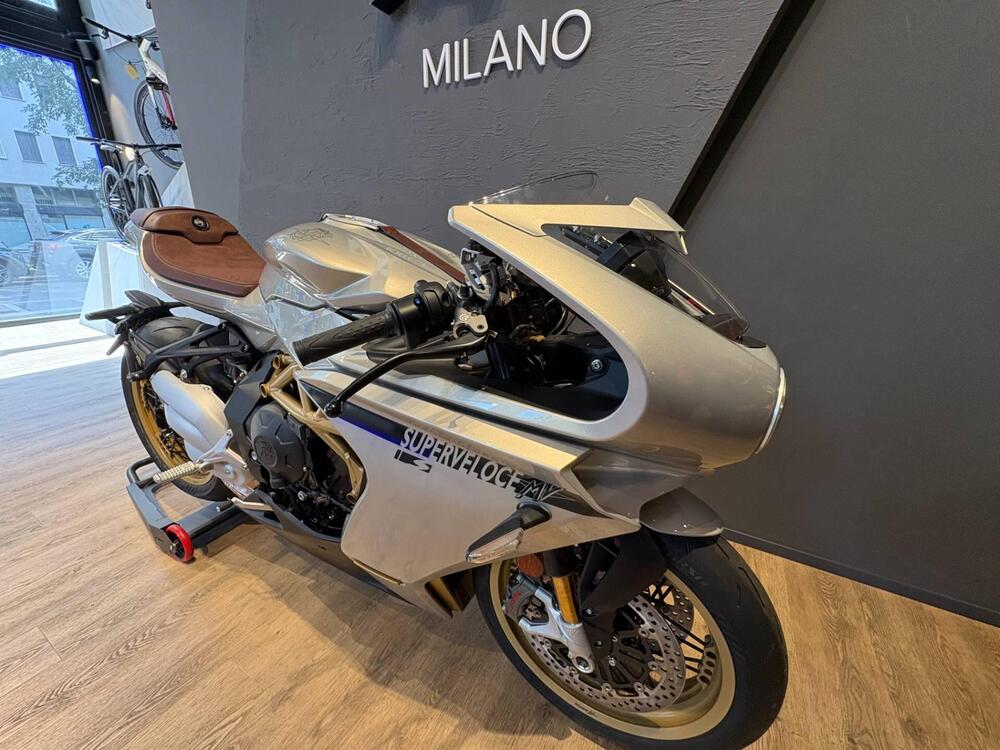 MV Agusta Superveloce 800 S (2021 - 25) (4)