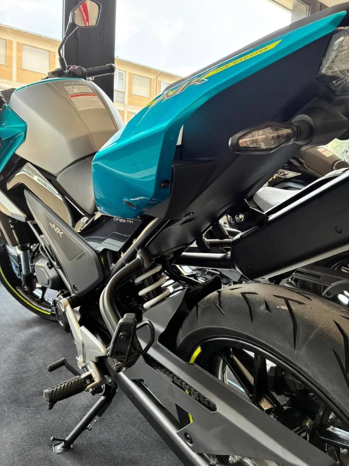 CFMOTO 125NK (2025 - 26) (5)