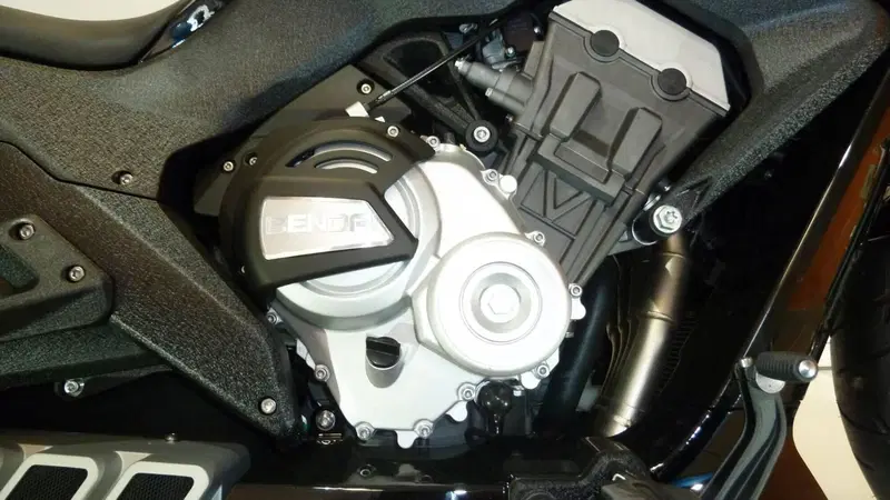 Benda Motorcycles LFC 700 (2024 - 26) (2)
