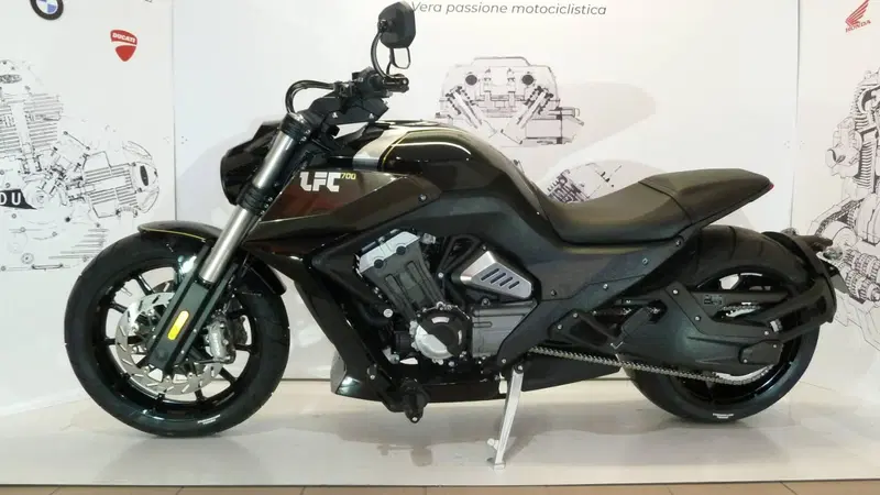 Benda Motorcycles LFC 700 (2024 - 26) (8)