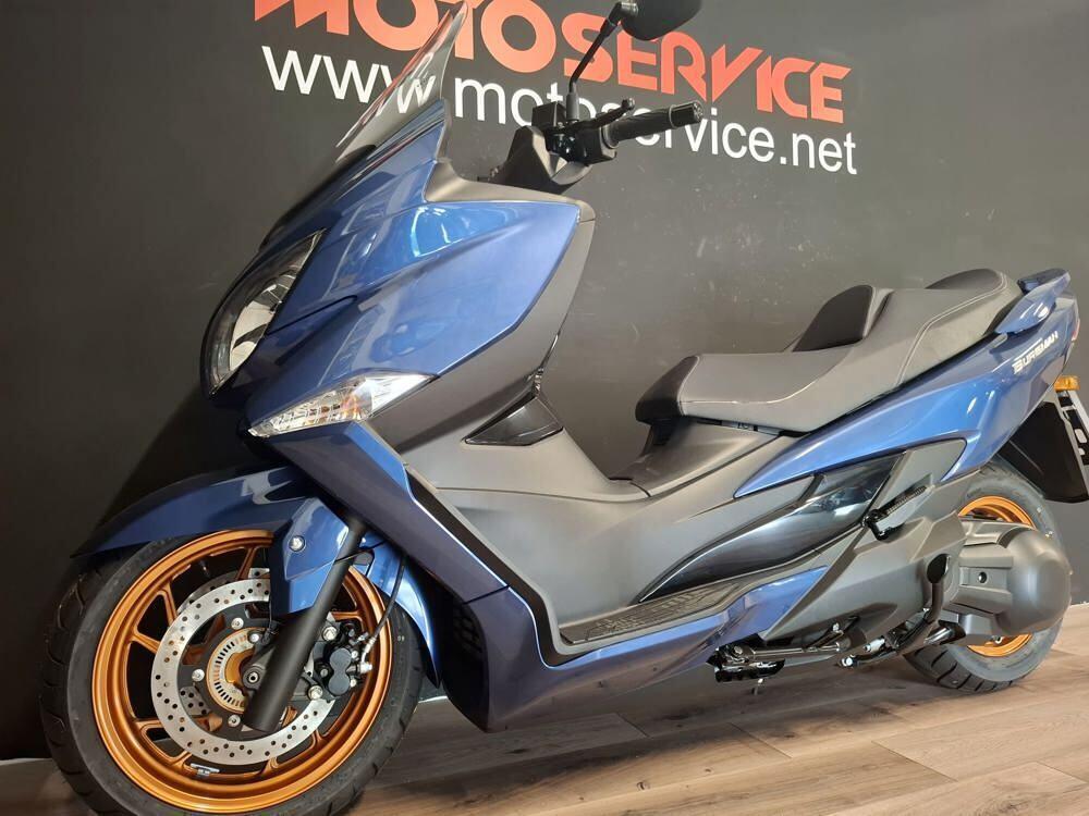 Suzuki Burgman 400 (2025) (2)