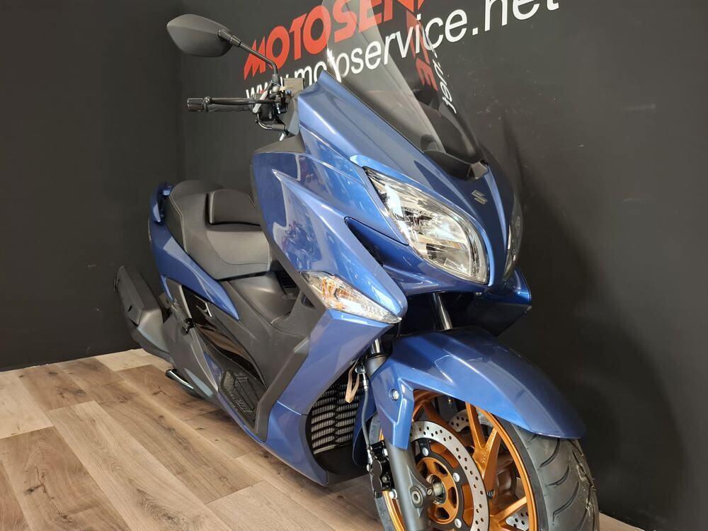 Suzuki Burgman 400 (2025) (5)