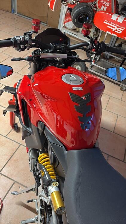 Ducati Streetfighter V2 955 Green (2022 - 23) (4)
