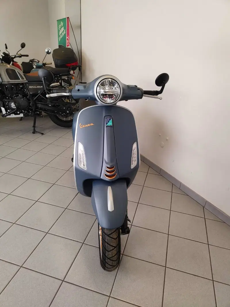Vespa Primavera 150 Officina 8 (2026) (15)