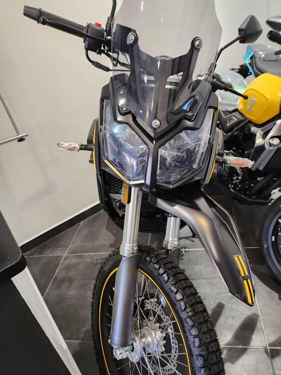 Voge Valico 300 Rally (2022 - 25) (2)