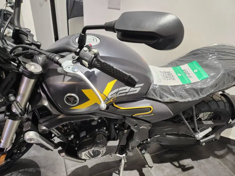 Voge Trofeo 525ACX Scrambler (2023 - 26) (5)