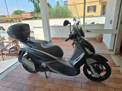 Piaggio Beverly 350 SportTouring ie (2011 - 15) usata