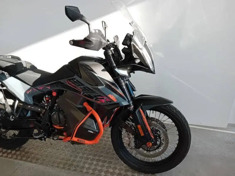 KTM 890 Adventure (2022) (8)
