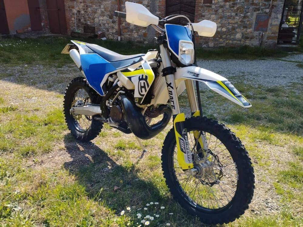 Husqvarna TE 250i (2018) (2)