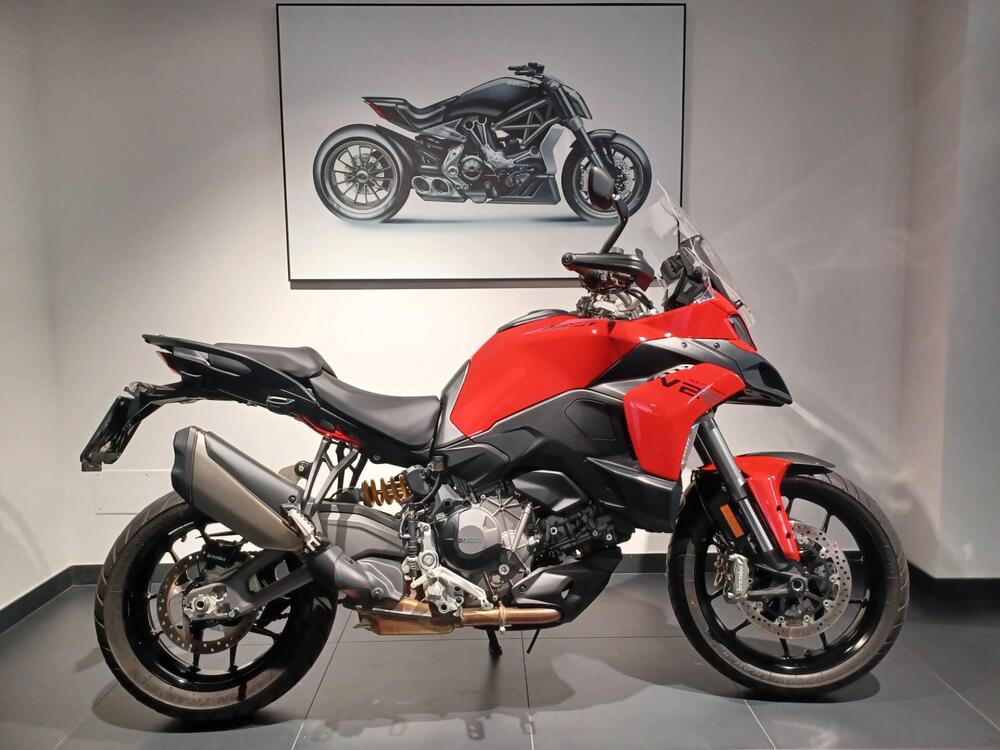 Ducati Multistrada V2 S (2025)
