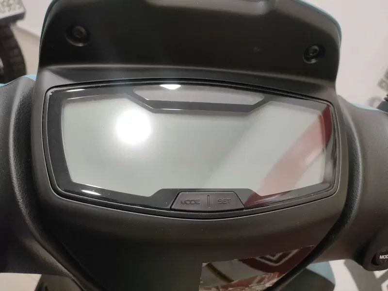 Piaggio Medley 125 S (2025 - 26) (8)