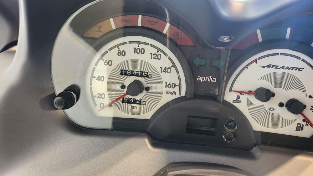 Aprilia Atlantic 300 (2010-14) (3)