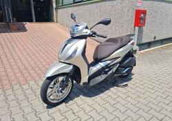 Piaggio Beverly 300 ABS-ASR (2021 - 25) usata