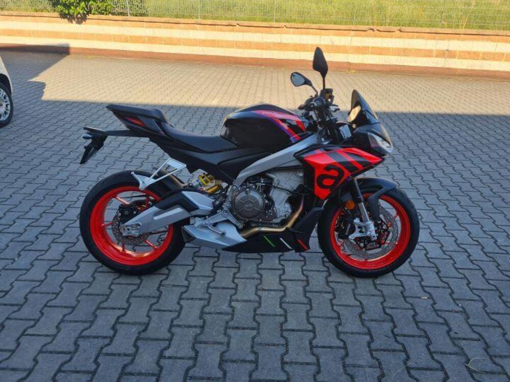Aprilia Tuono 660 Factory (2022 - 24) (3)
