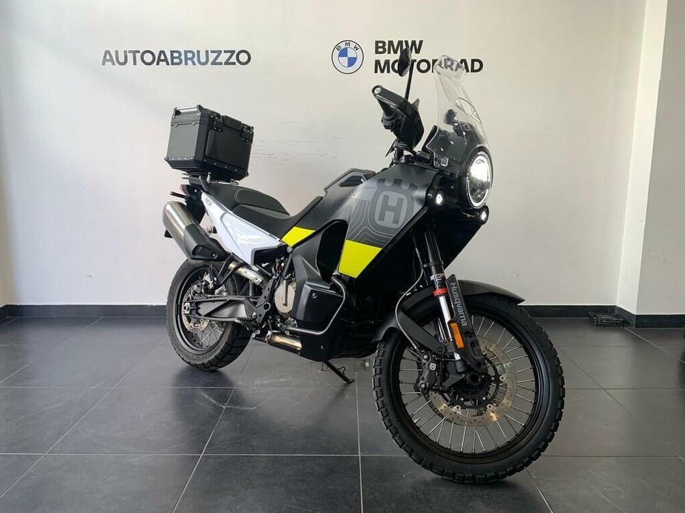 Husqvarna Norden 901 (2022 - 25) (2)