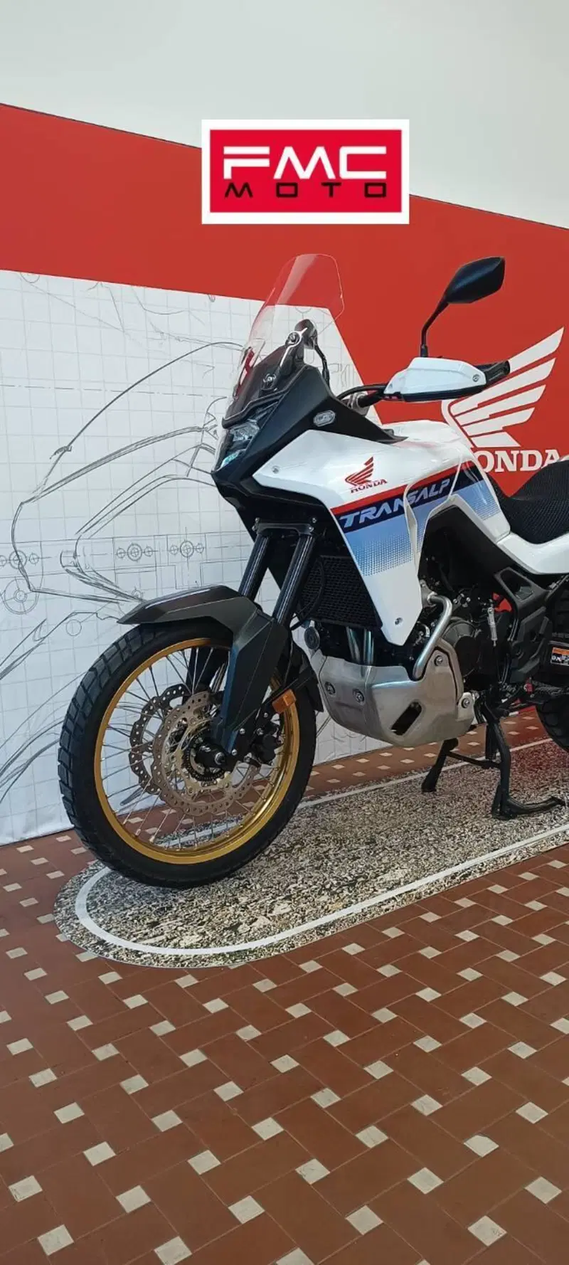 Honda Transalp XL750 (2023 - 24) (4)