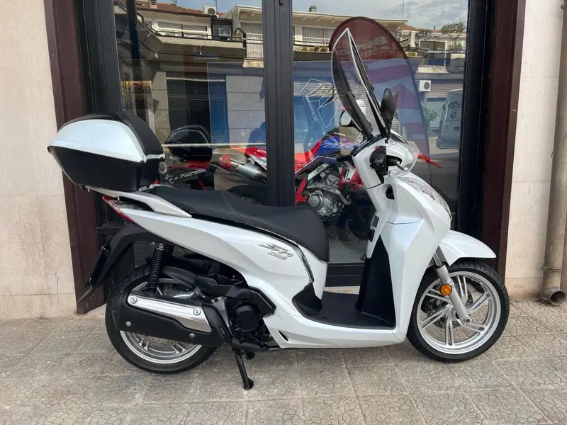 Honda SH 300 i ABS (2016 - 20)
