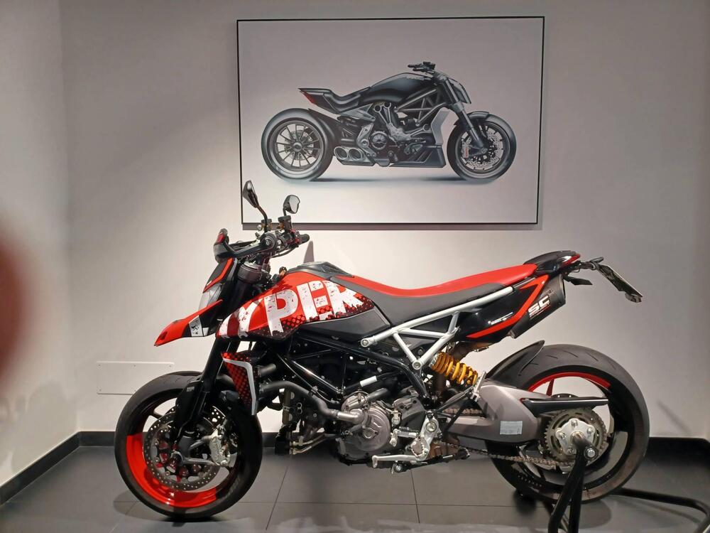 Ducati Hypermotard 950 RVE (2020) (2)
