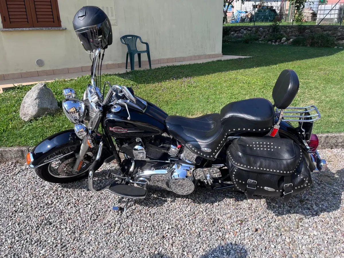 Harley-Davidson 1584 Heritage Classic (2008 - 10) - FLSTC