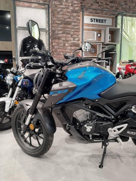 Honda CB 125 R (2024 - 25) (2)