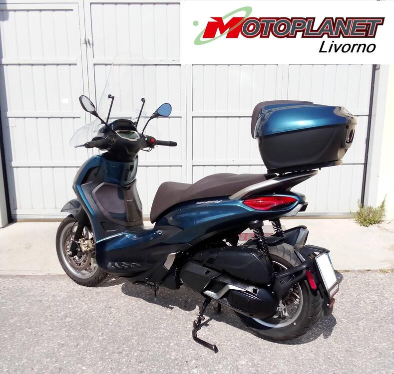 Piaggio Beverly 400 ABS-ASR (2021 - 24) (5)