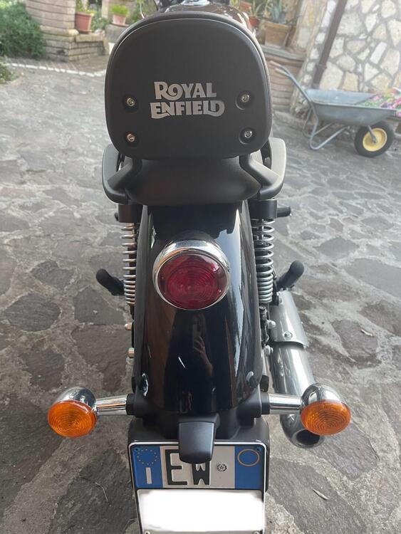 Royal Enfield Meteor 350 Supernova (2021 - 25) (3)