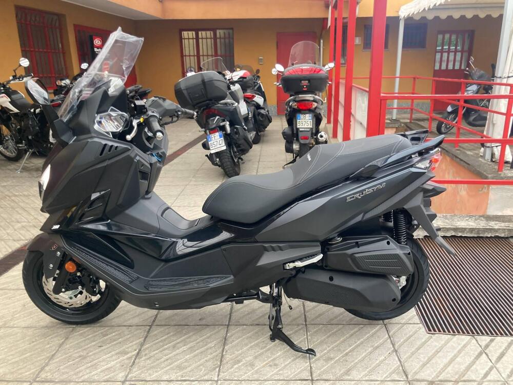 Sym Cruisym 300 E5+ (2025) (3)