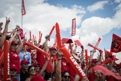 Misano si tinge di rosso: torna la Tribuna Ducati al Gran Premio di San Marino e Riviera di Rimini