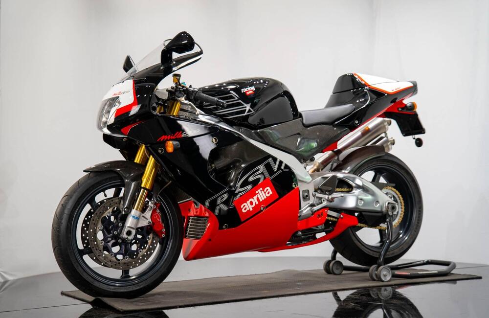 Aprilia RSV 1000 (1998 - 99) (2)