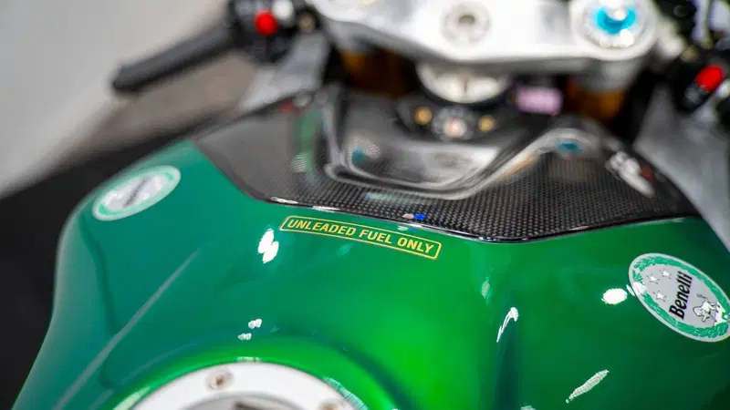 Benelli Tornado 900 Limited Edition (2000 - 05) (16)