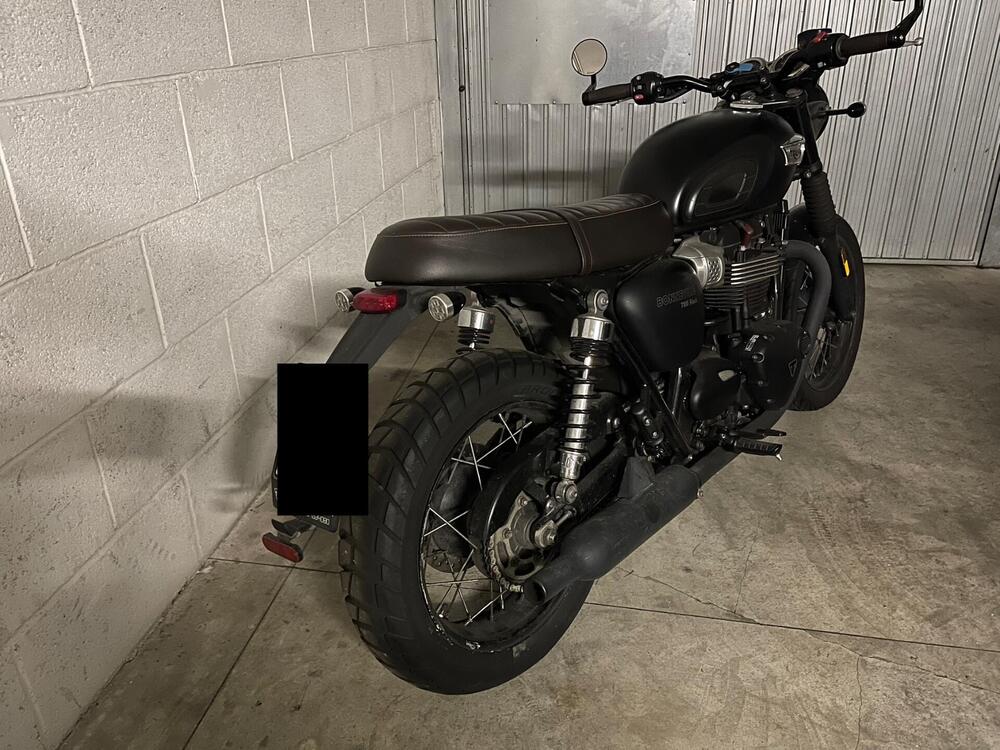 Triumph Bonneville T100 Black (2017 - 20) (4)