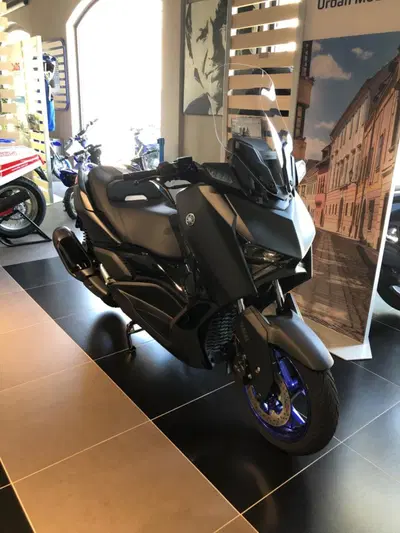 Yamaha X-Max 300 (2025 - 26) nuova