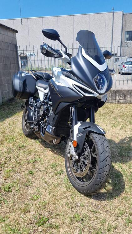 MV Agusta Turismo Veloce 800 Lusso (2021 - 22)