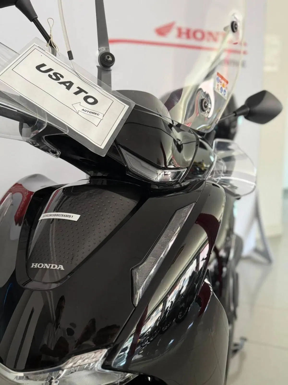 Honda SH 350 (2021 - 24) (7)