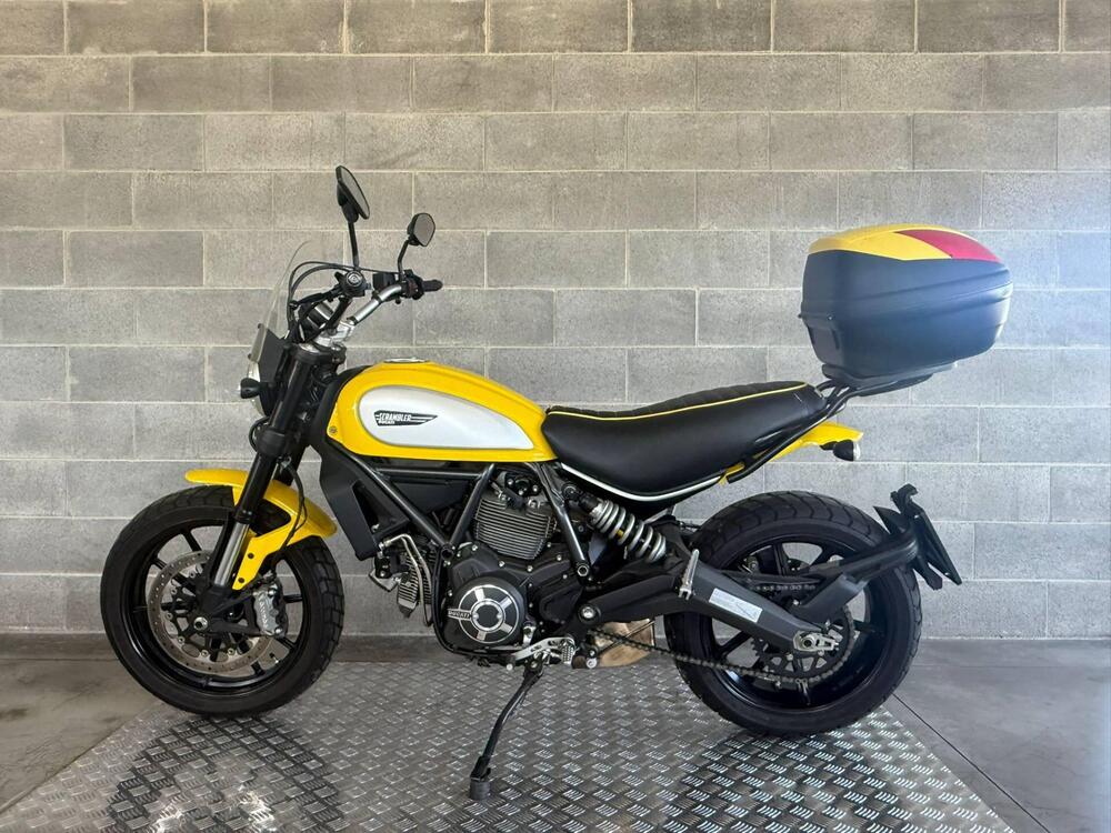 Ducati Scrambler 800 Icon (2015 - 16) (4)