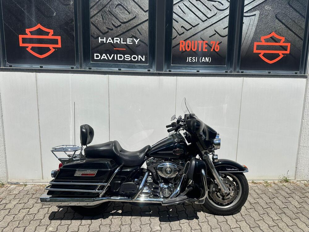 Harley-Davidson 1584 Electra Glide Ultra Classic (2008 - 13) - FLHTCU