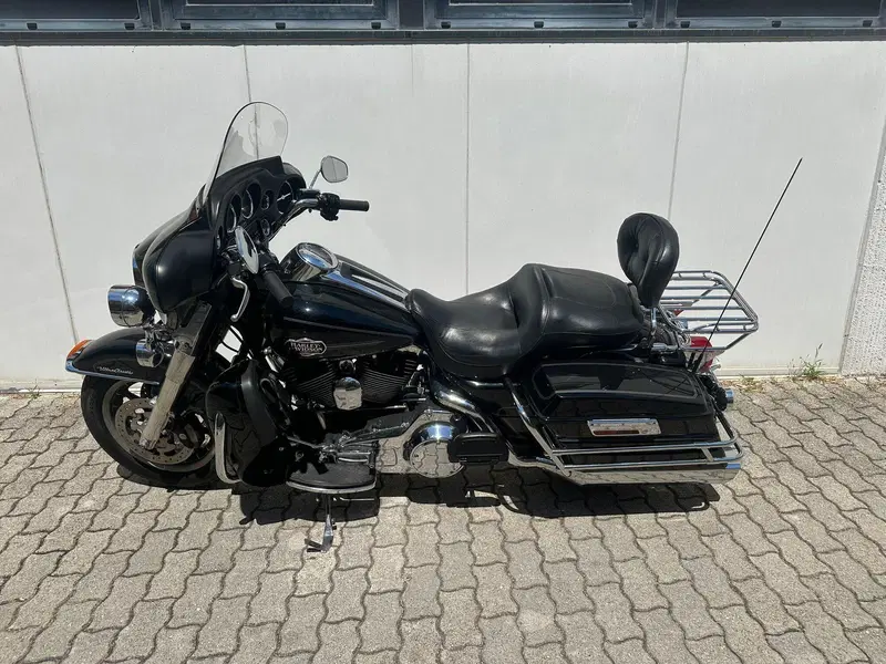 Harley-Davidson 1584 Electra Glide Ultra Classic (2008 - 13) - FLHTCU (8)